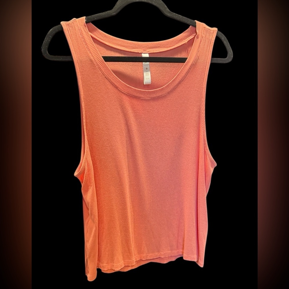 Coral Sleeveless Women's Top